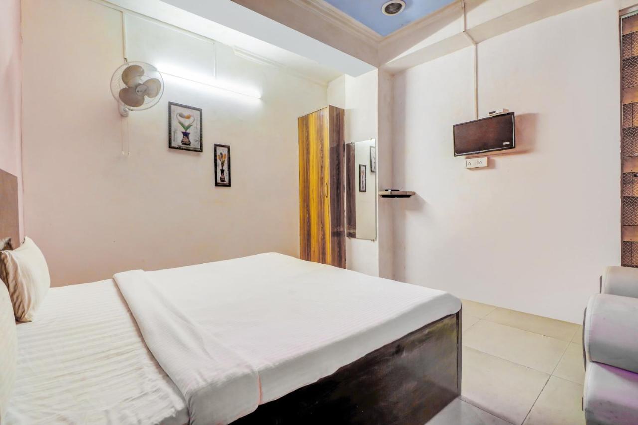 Hotel O Home The Shagun Residency New Delhi Buitenkant foto