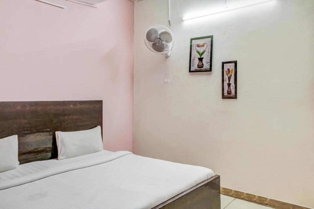 Hotel O Home The Shagun Residency New Delhi Buitenkant foto