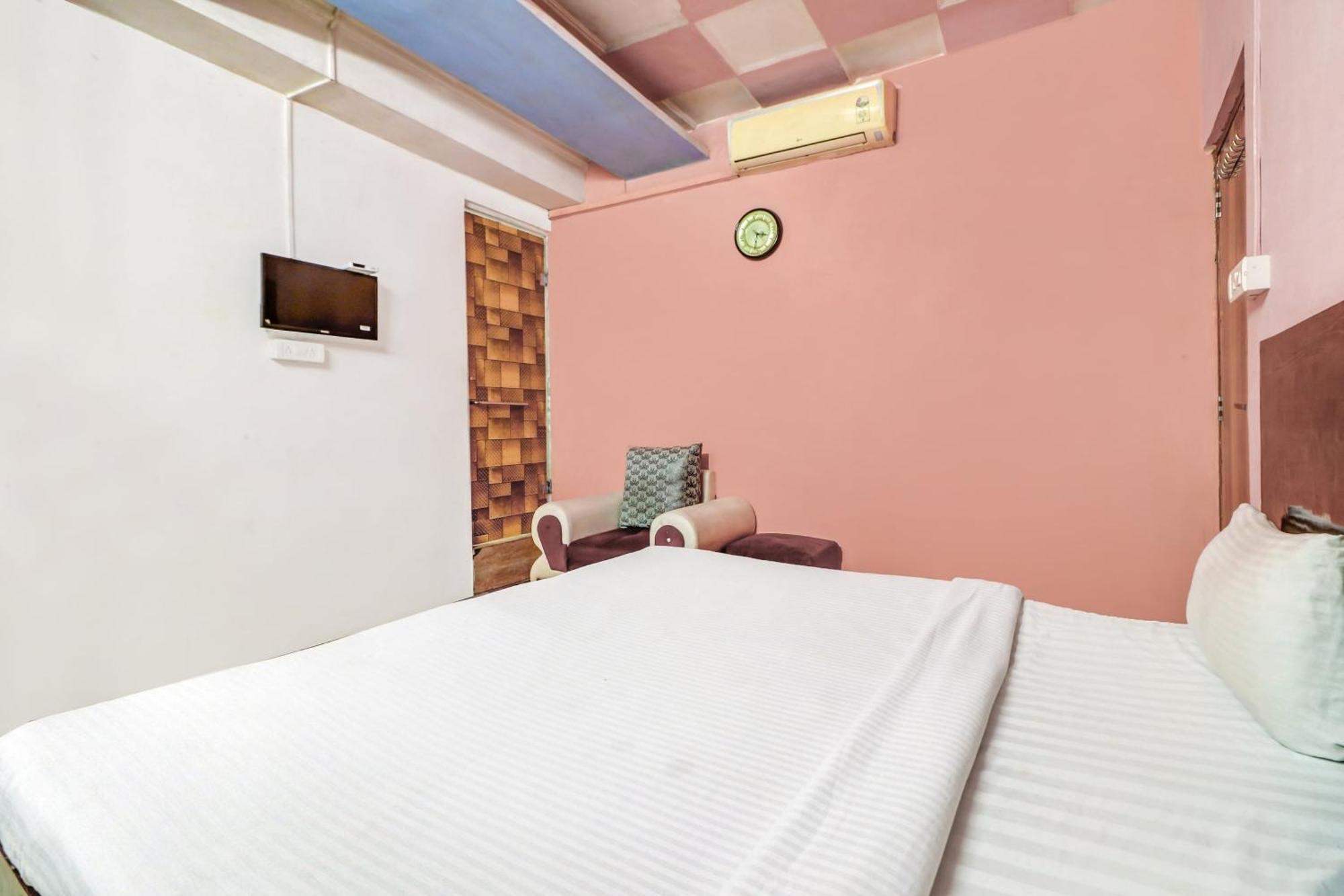 Hotel O Home The Shagun Residency New Delhi Buitenkant foto